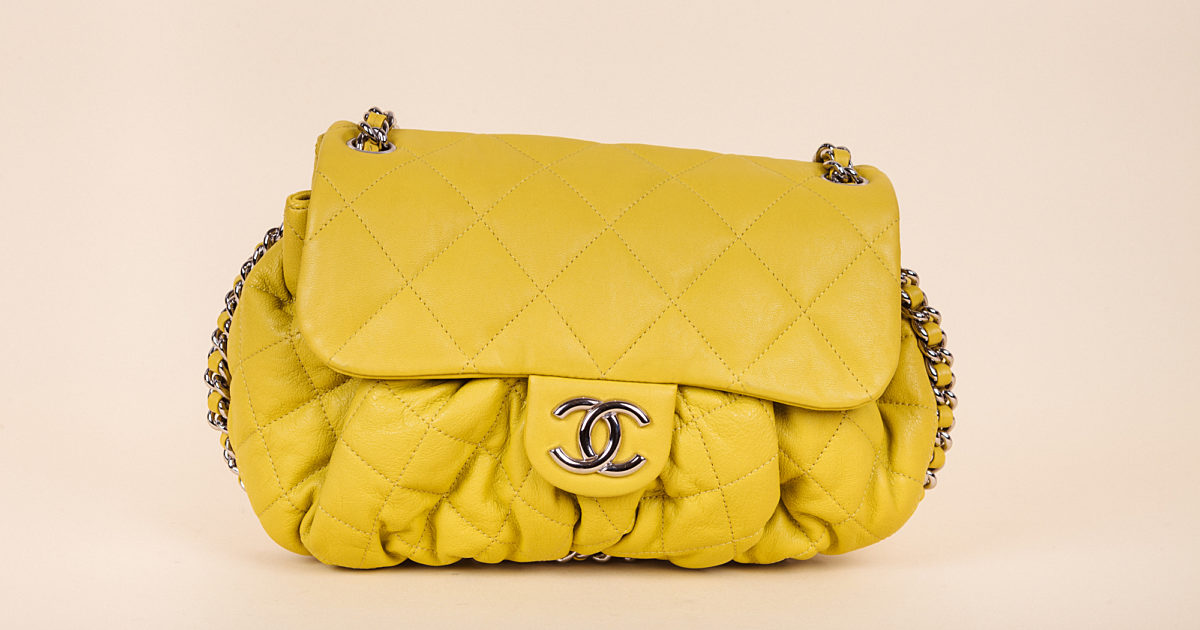 Chanel Chain Around Large Messenger Bag Vivrelle