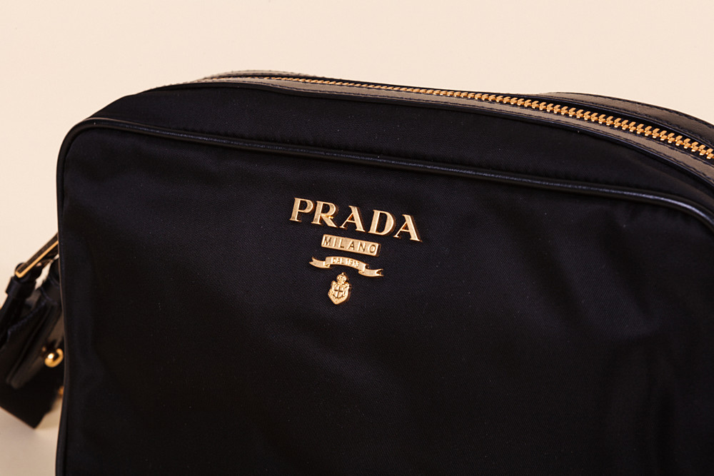 prada camera bag red